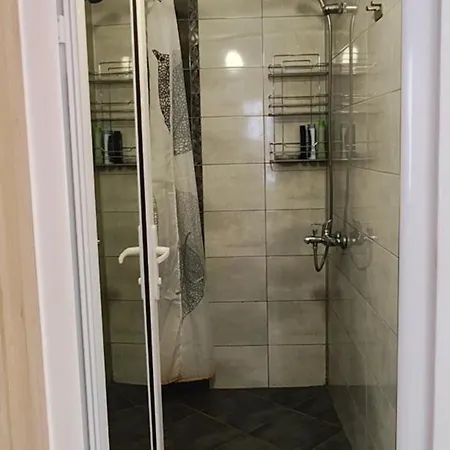 アパート студио нико - ツァレヴォ